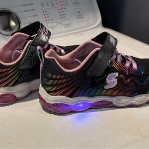 Kids light up Sketchers